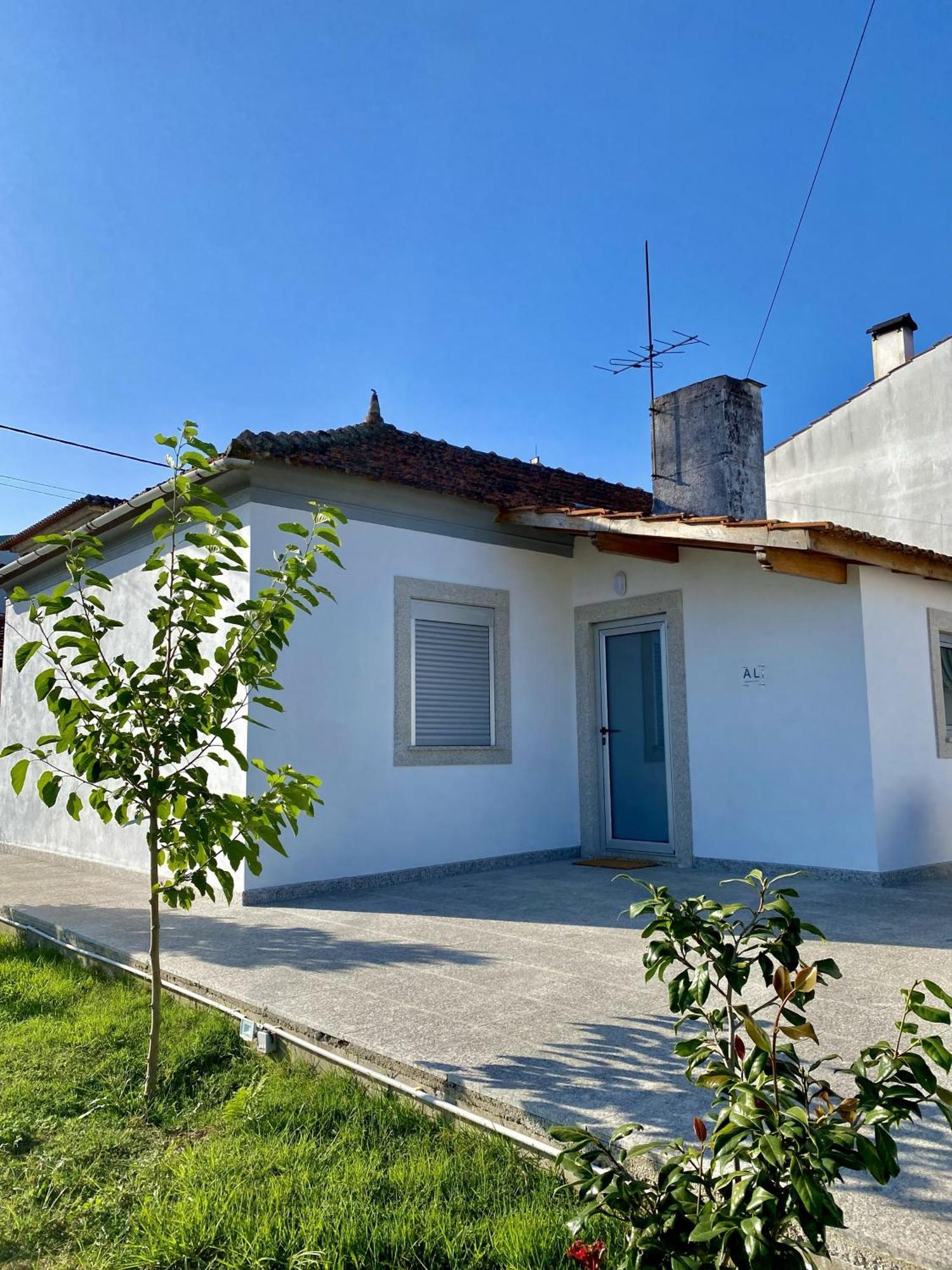 Вилла Casinha Dos Carris Валенса Экстерьер фото